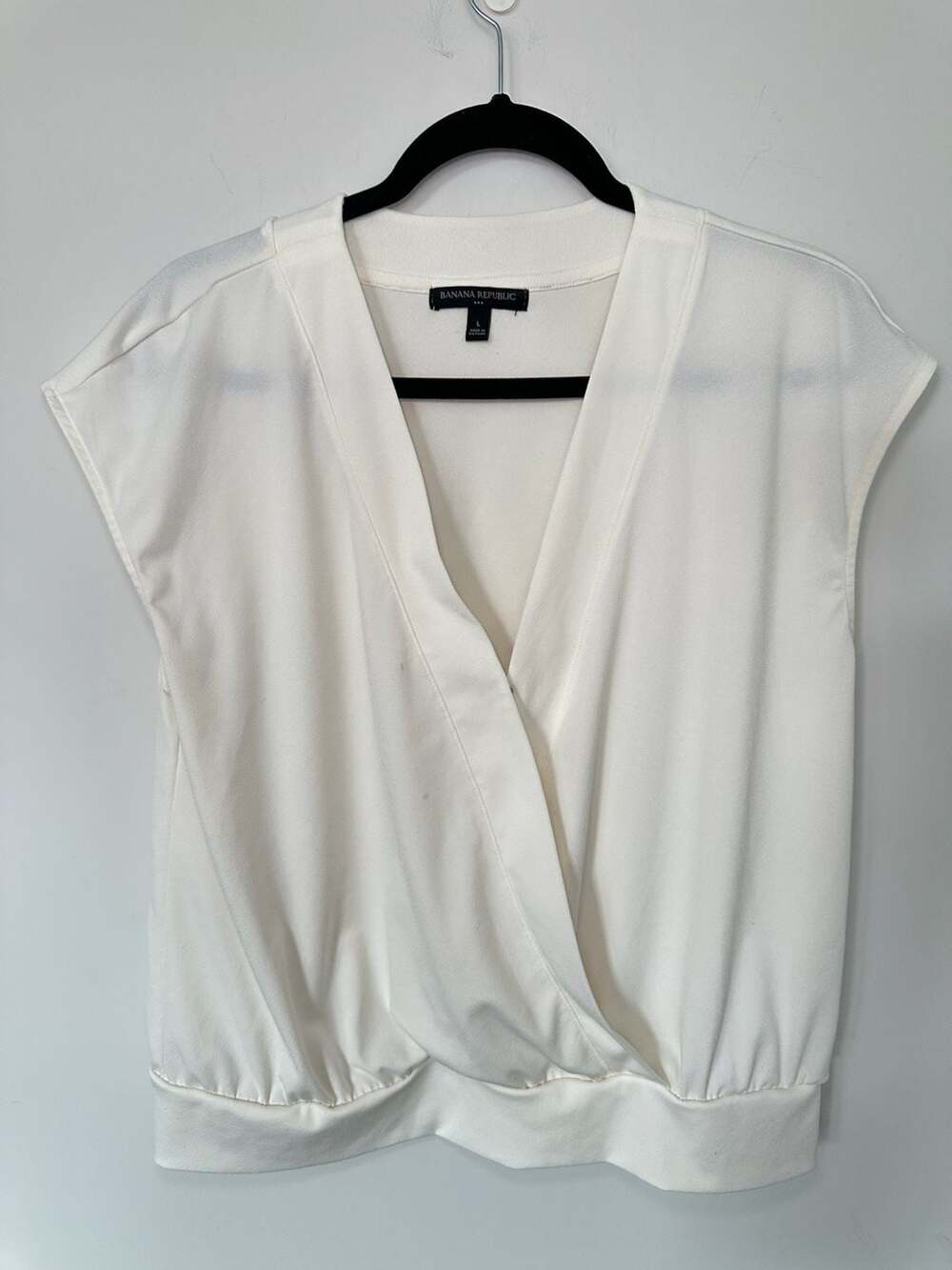 Banana Republic Womens White Sleeveless Wrap Blouse Top Size L